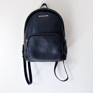 MICHAEL KORS - Erin Medium Pebbled Leather Backpack (Black)